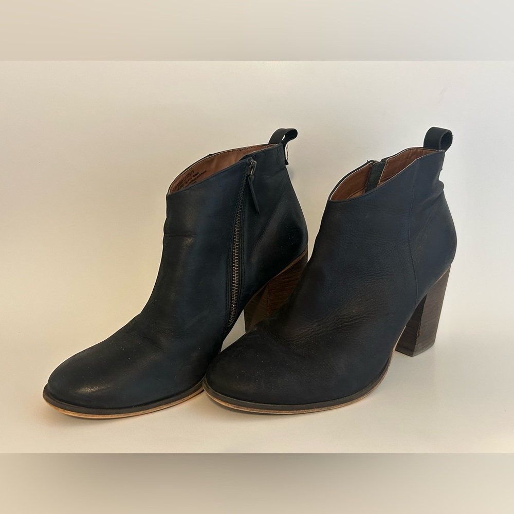 Nordstrom Black Ankle Boots with Brown Block Heel
